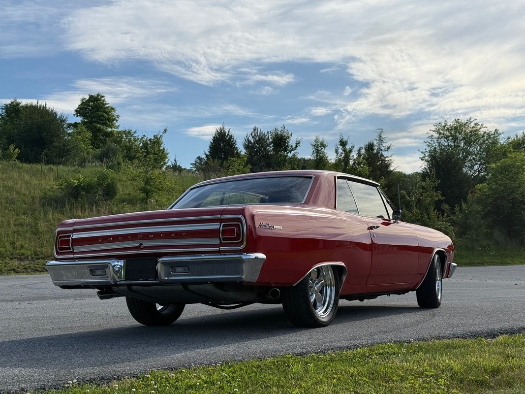 Chevrolet-Chevelle-1965-Coupe-Tan Chevrolet Chevelle 1965