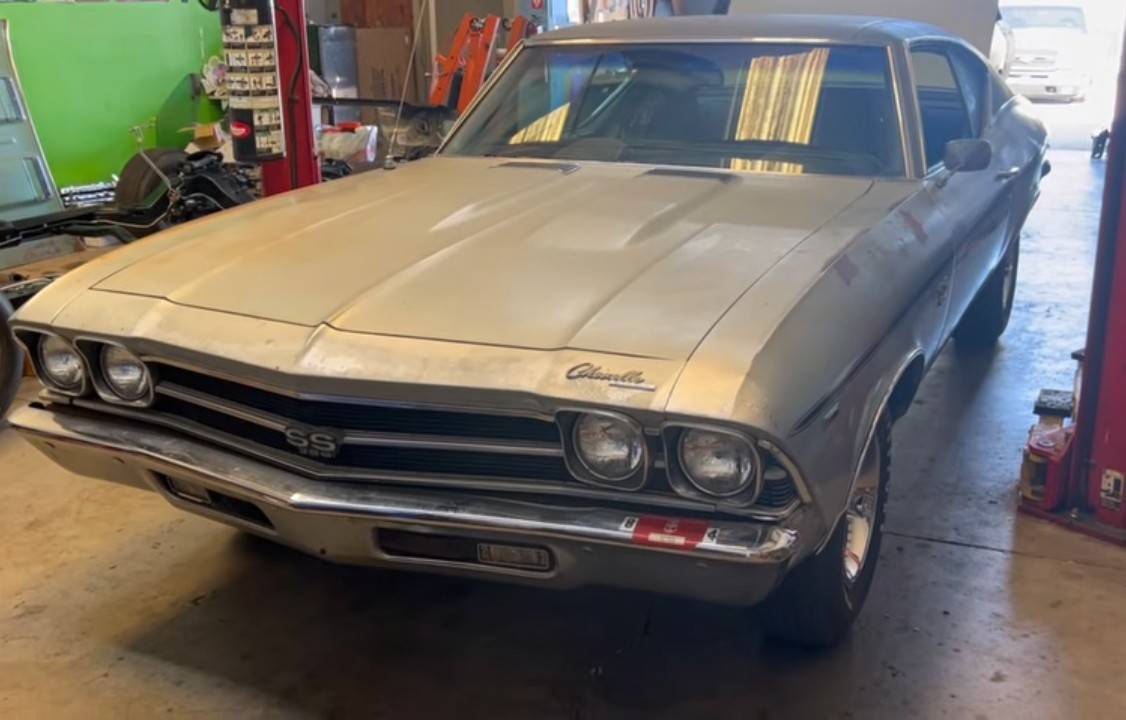 Chevrolet-Chevelle-ss-396-1969-grey