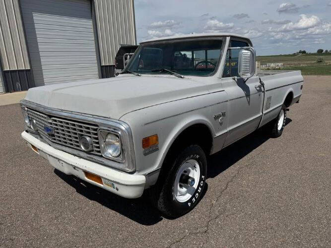 Chevrolet-Ck-10-series-1972-GreenWhite-Top
