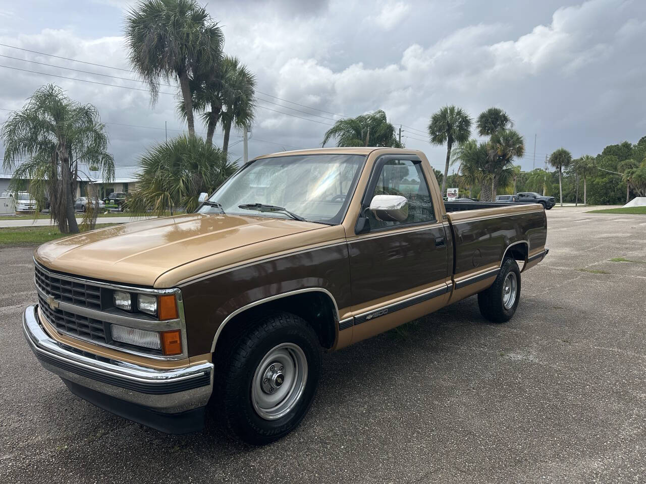 Chevrolet-Ck-1500-series-1988-Pewter-Tan