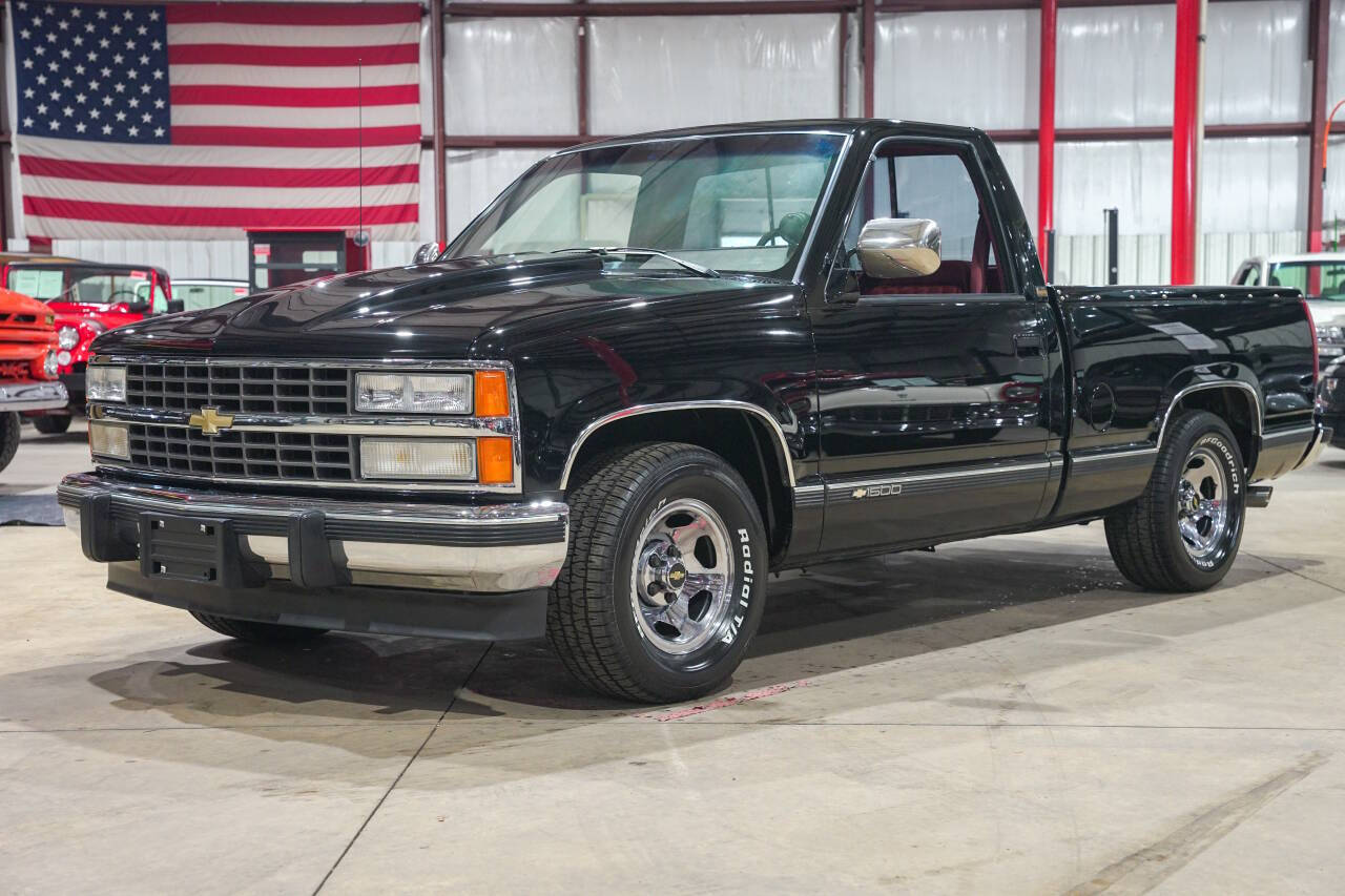 Chevrolet-Ck-1500-series-1990-Black-Red