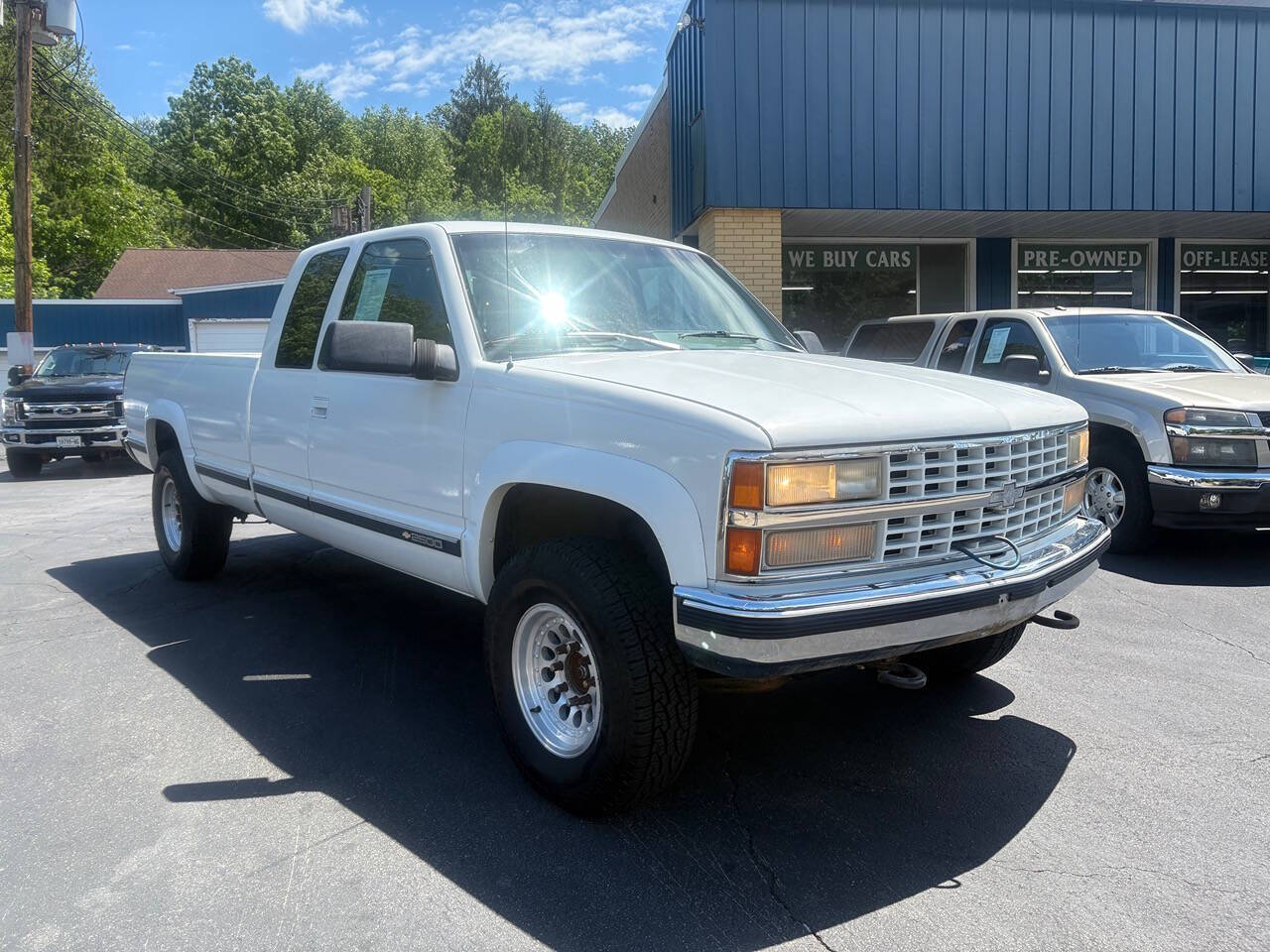 Chevrolet-Ck-2500-series-1993-White-Gray