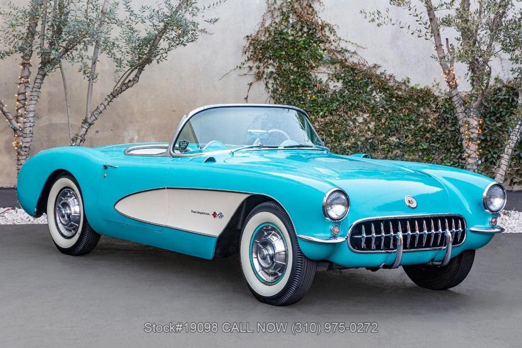 Chevrolet-Corvette-1957-Other-Color