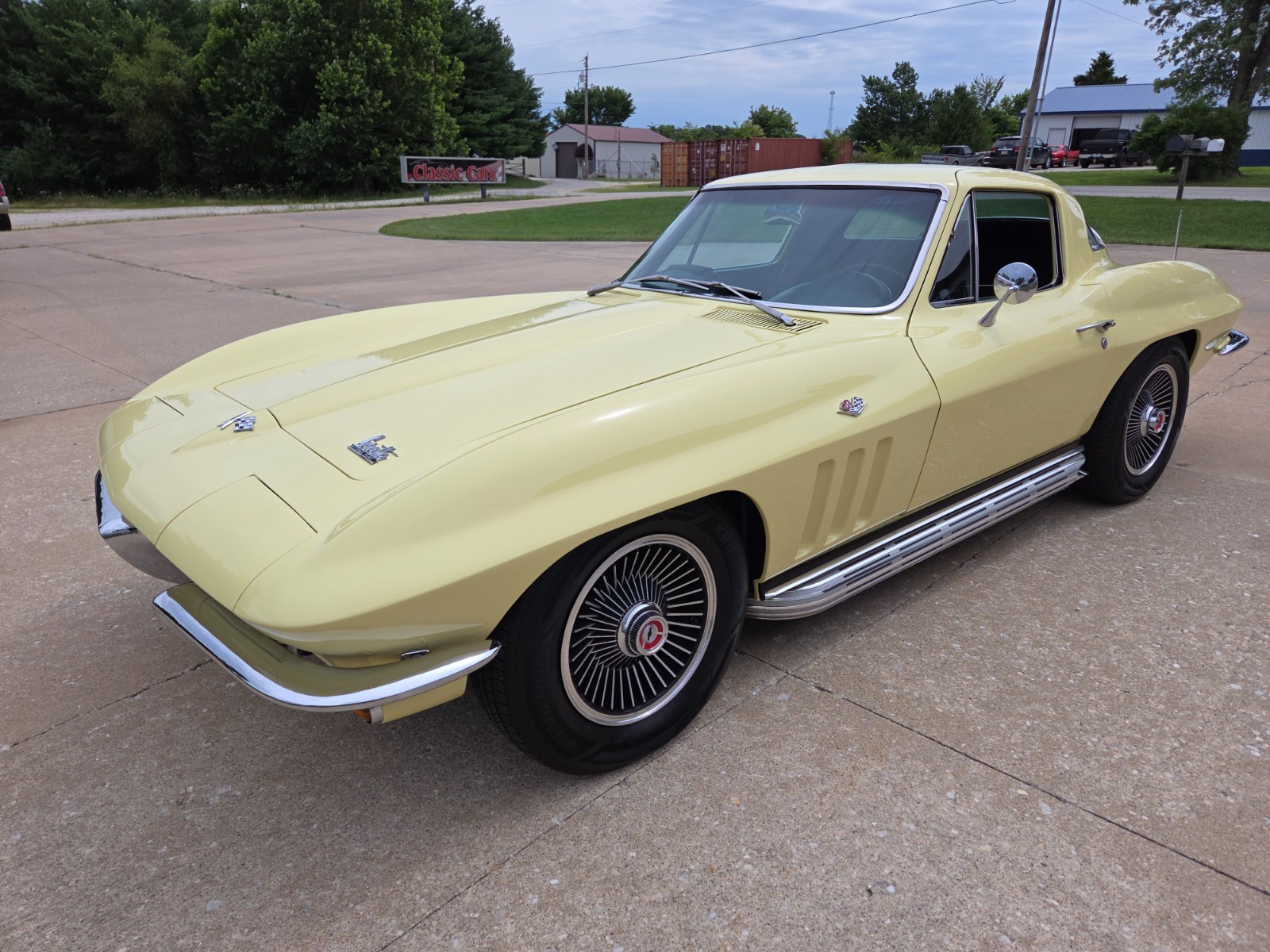 Chevrolet Corvette 1966
