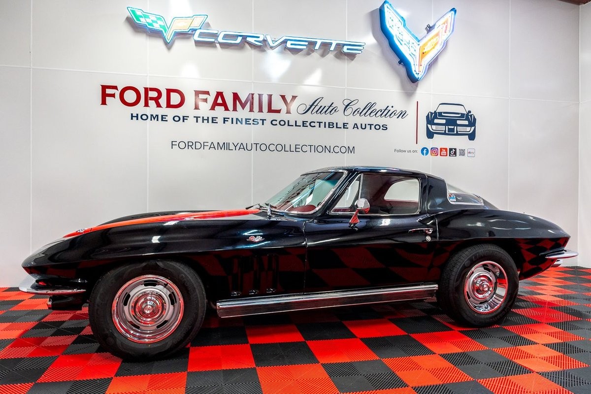 Chevrolet Corvette 1966