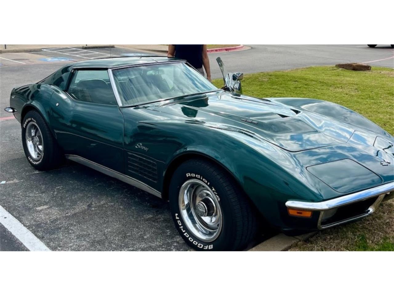 Chevrolet-Corvette-1971-Hatch-Green-Saddle-Tan