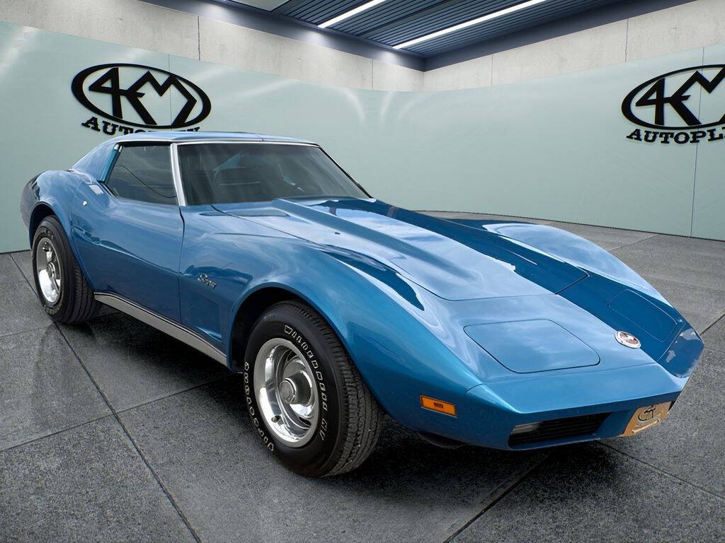Chevrolet-Corvette-1974-Blue
