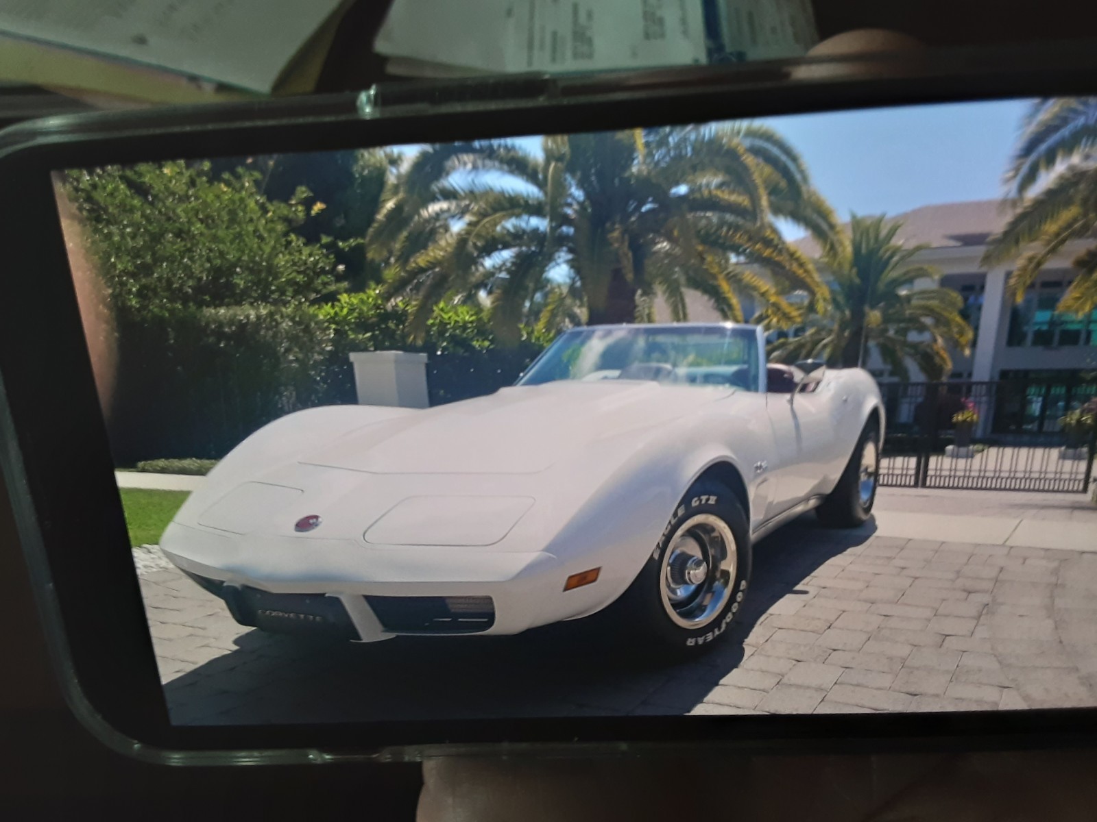 Chevrolet Corvette 1975