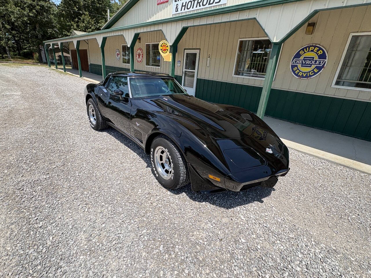 Chevrolet-Corvette-1978-Black-Black
