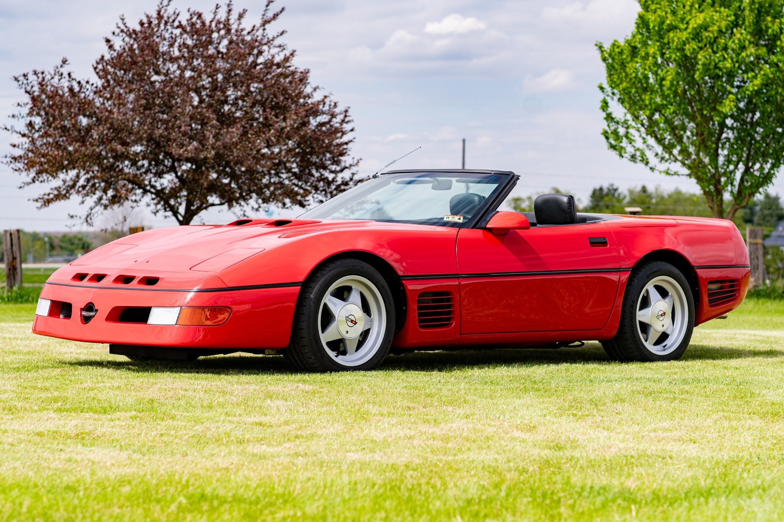Chevrolet-Corvette-1991-Convertible-Black Chevrolet Corvette 1991