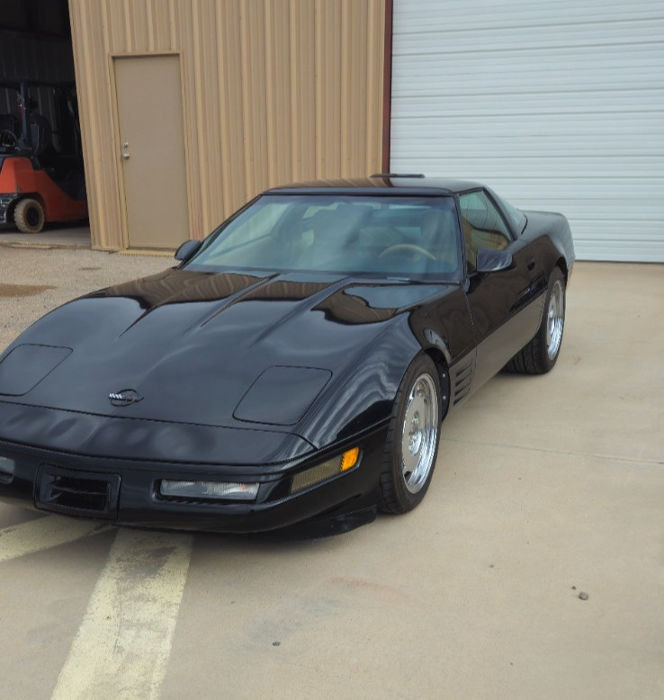 Chevrolet-Corvette-1991-Hatchback-Tan Chevrolet Corvette 1991