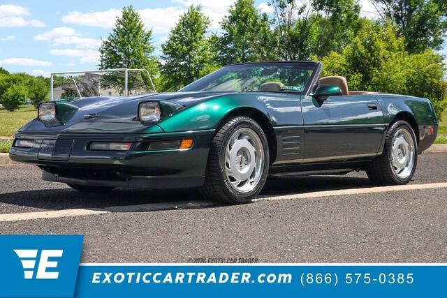Chevrolet-Corvette-1992-Polo-Ii-Green-Metallic-Beige