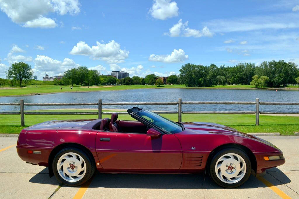 Chevrolet-Corvette-1993-Ruby-Red-Maroon-Maroon