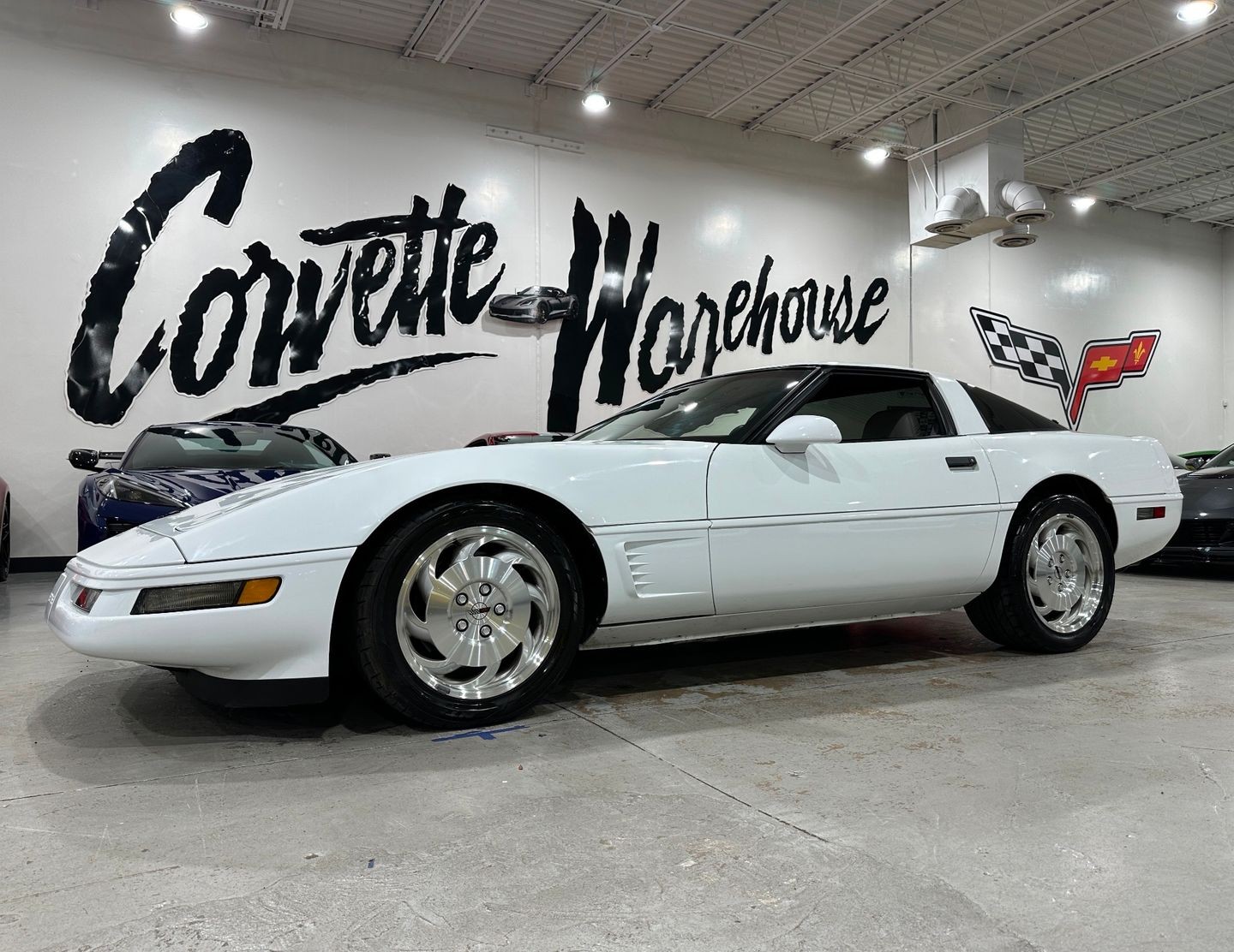 Chevrolet-Corvette-1996-Hatchback-Light-Grey