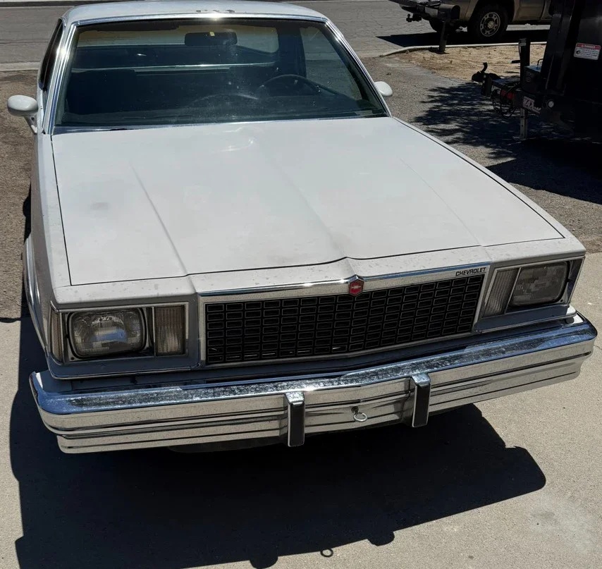 Chevrolet-El-camino-v8-1978-Gray-Black