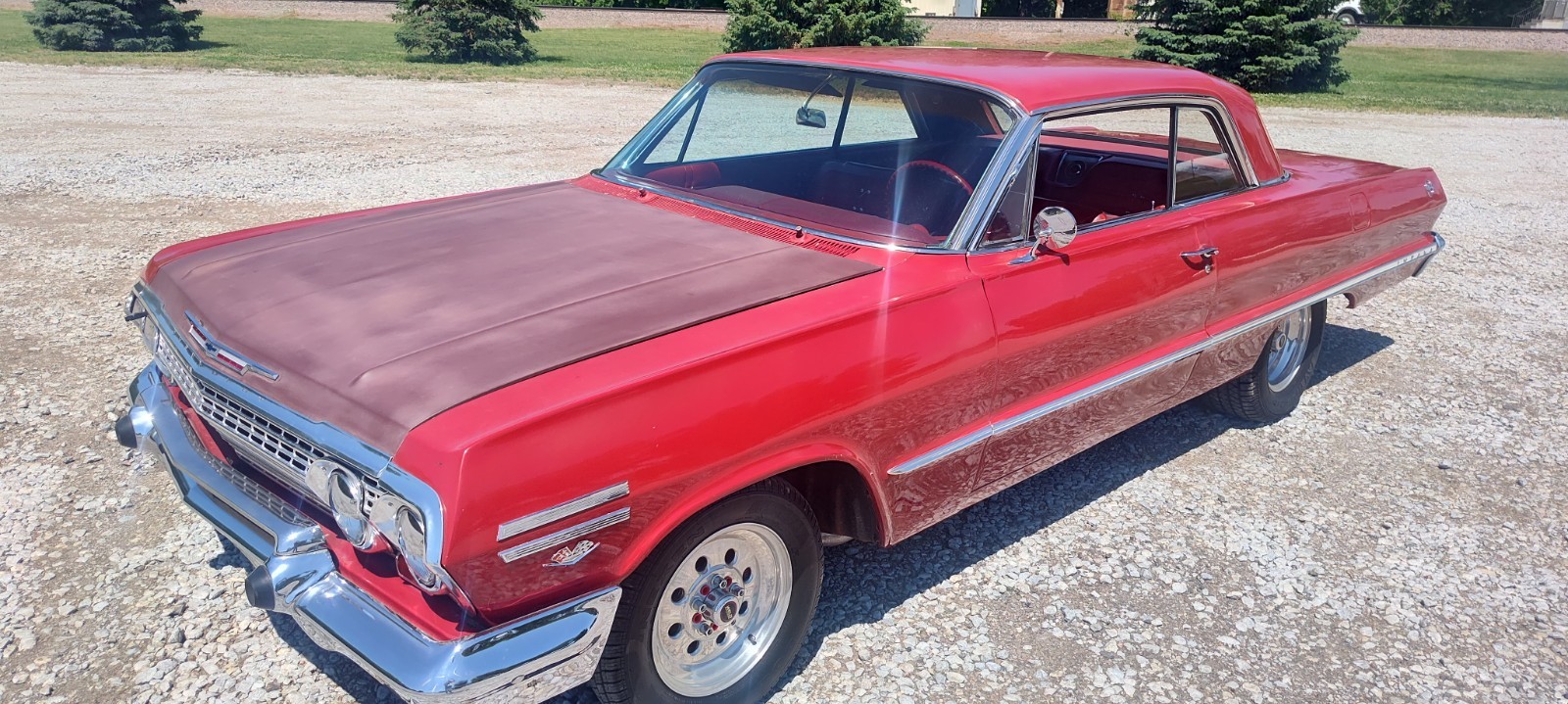 Chevrolet-Impala-1963-Coupe-Red