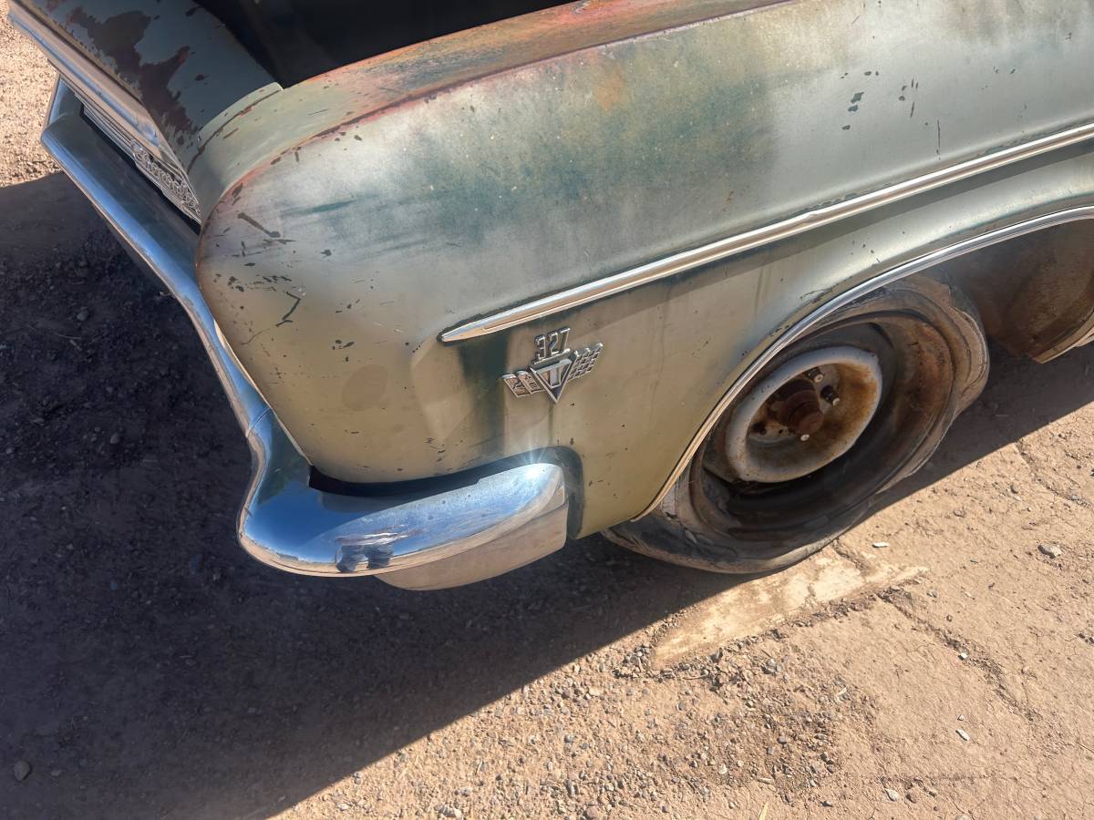 Chevrolet-Impla-1966-silver