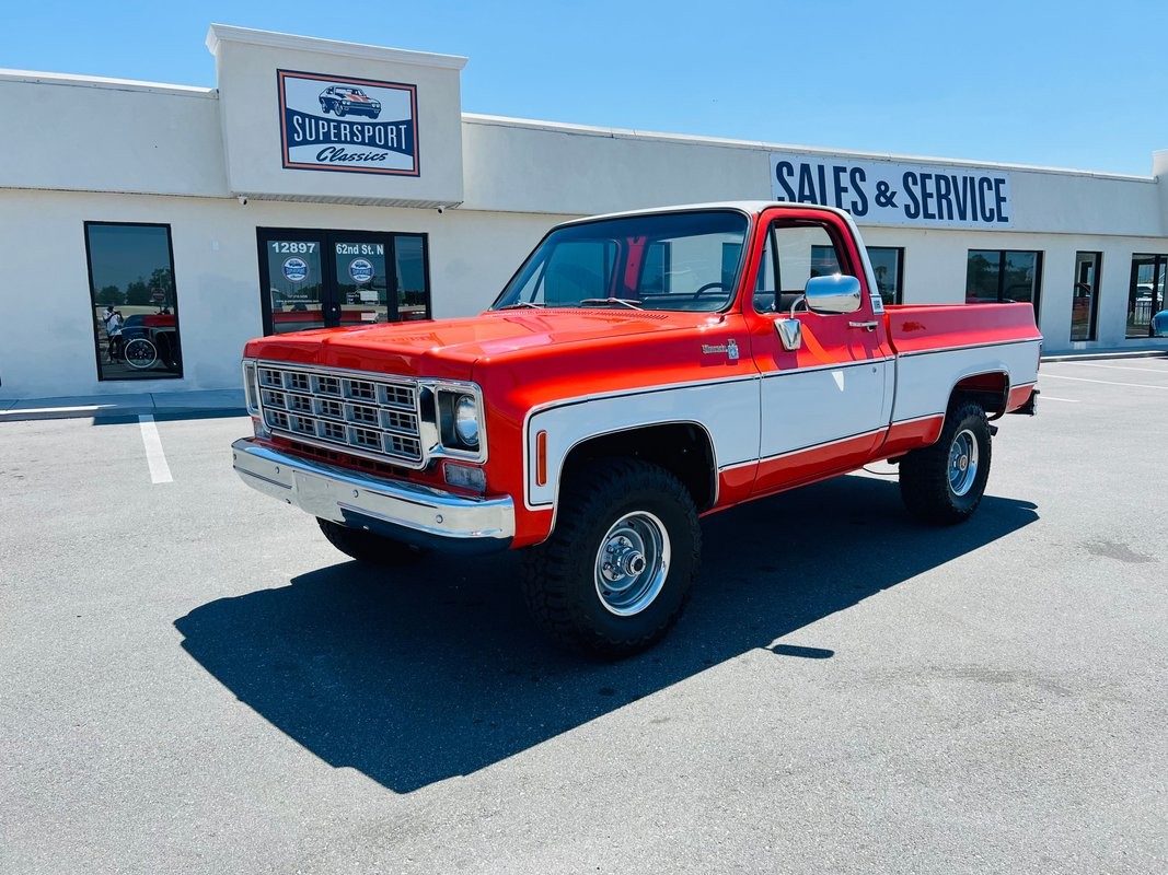 Chevrolet-K-10-1976-Pickup-Truck-Black
