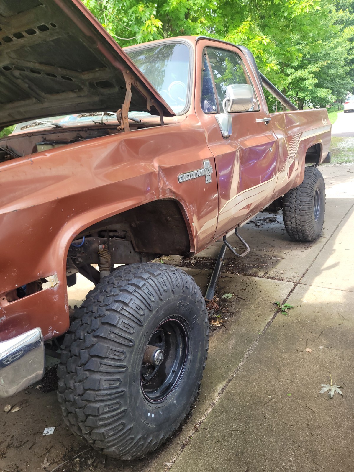 Chevrolet-K10-Pickup-1983-Standard-Cab-Pickup-Brown