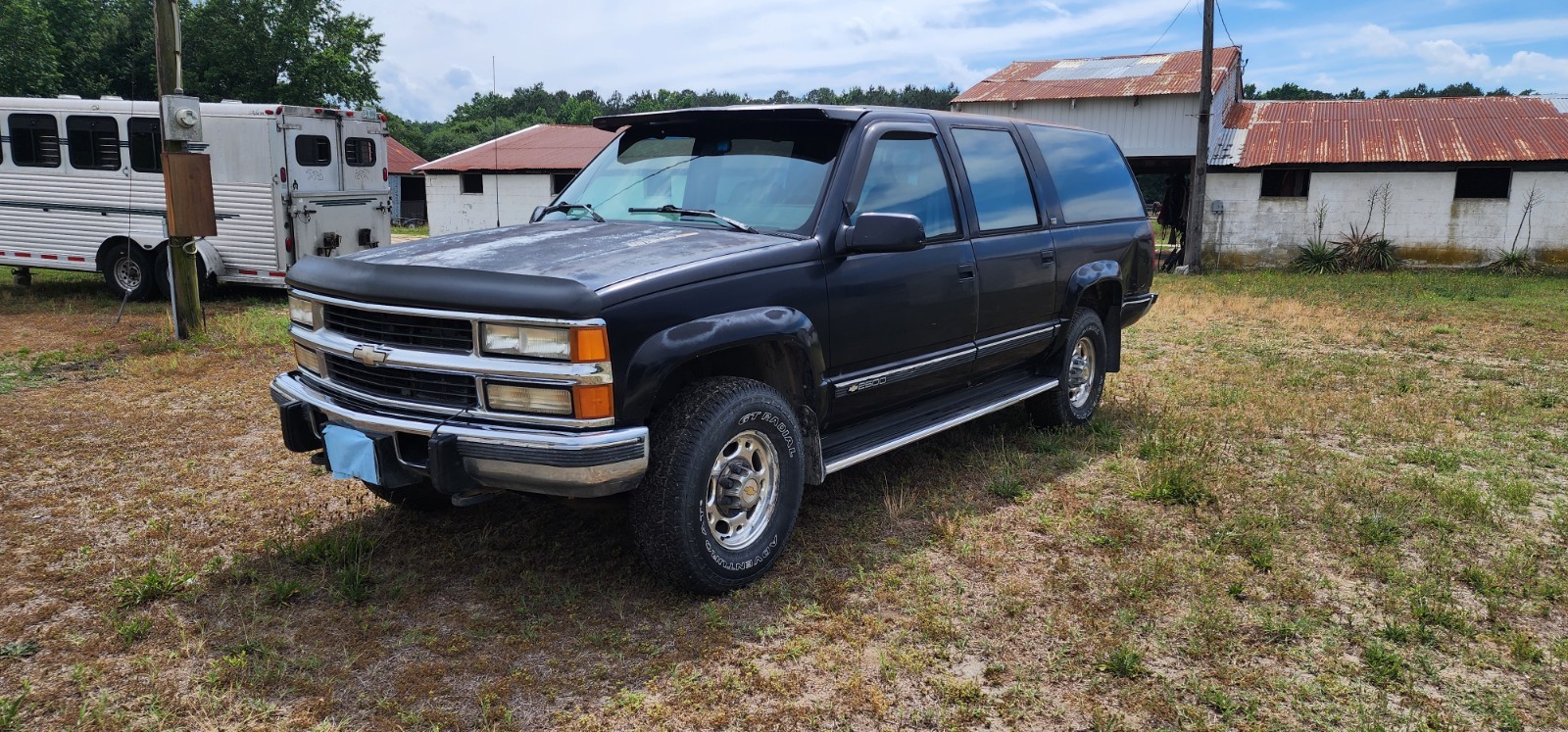 Chevrolet-K2500-Suburban-1994-SUV-Gray