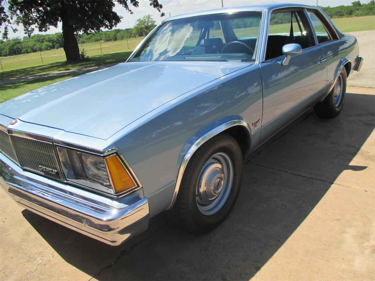 Chevrolet-Malibu-classic-1980-Blue-Blue