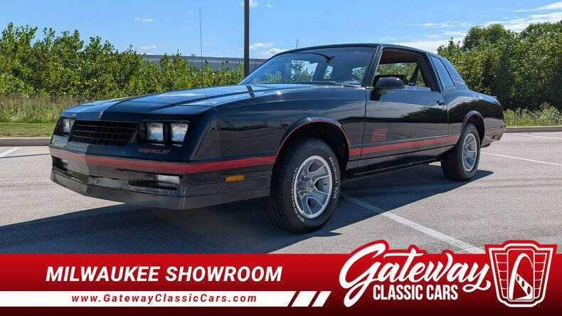 Chevrolet-Monte-carlo-1987-Black-Burgandy