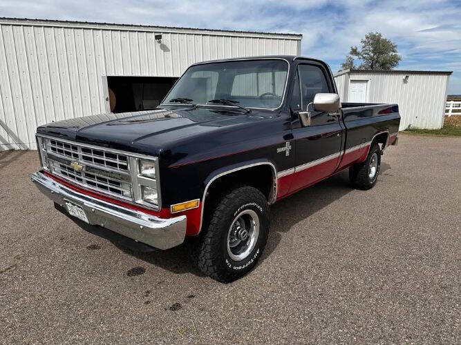 Chevrolet-Silverado-1500-ss-classic-1985