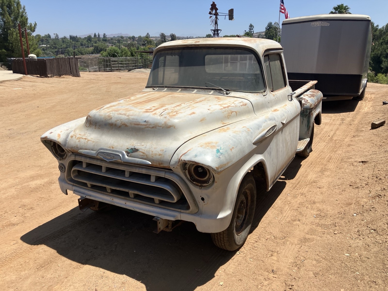 Chevrolet-Stepside-Pickup-1957