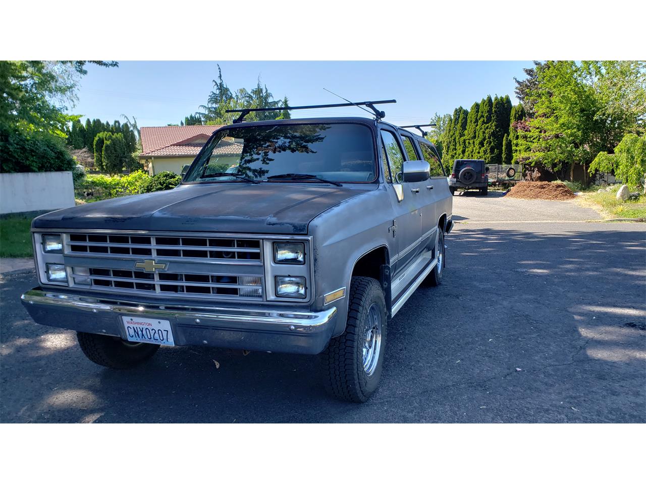 Chevrolet-Suburban-1986-Steel-Grey-Metallic-Slate-Grey
