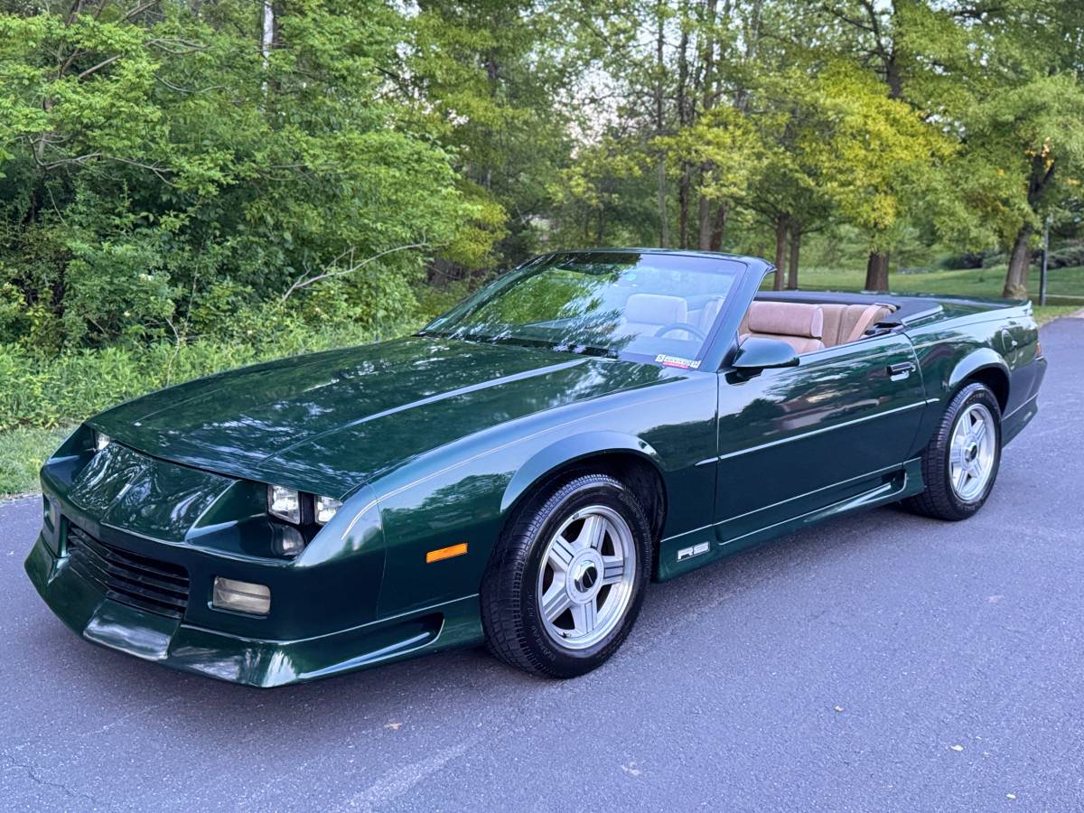 Chevy-camaro-rs-25th-anniversary-edition-1992-green