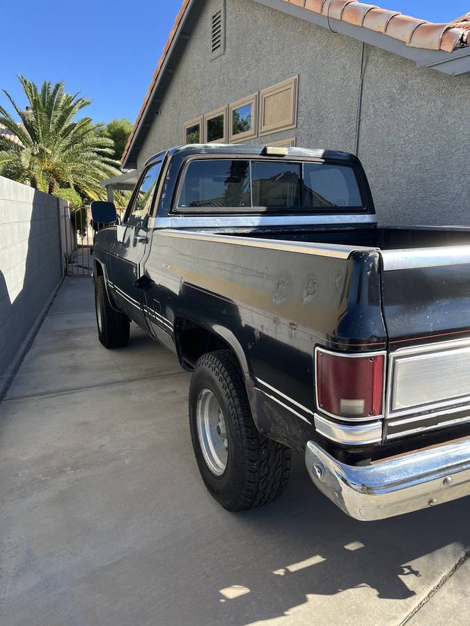 Chevy-silverado-1500-1986-black