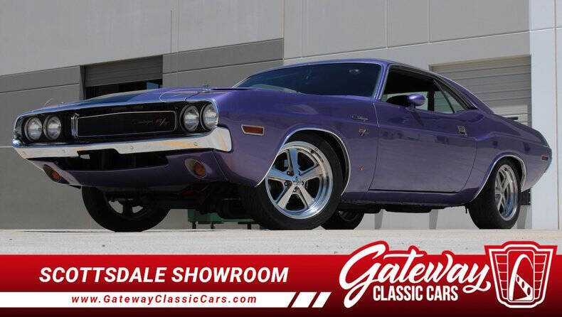 Dodge-Challenger-1970-Plum-Crazy-Purple-Black