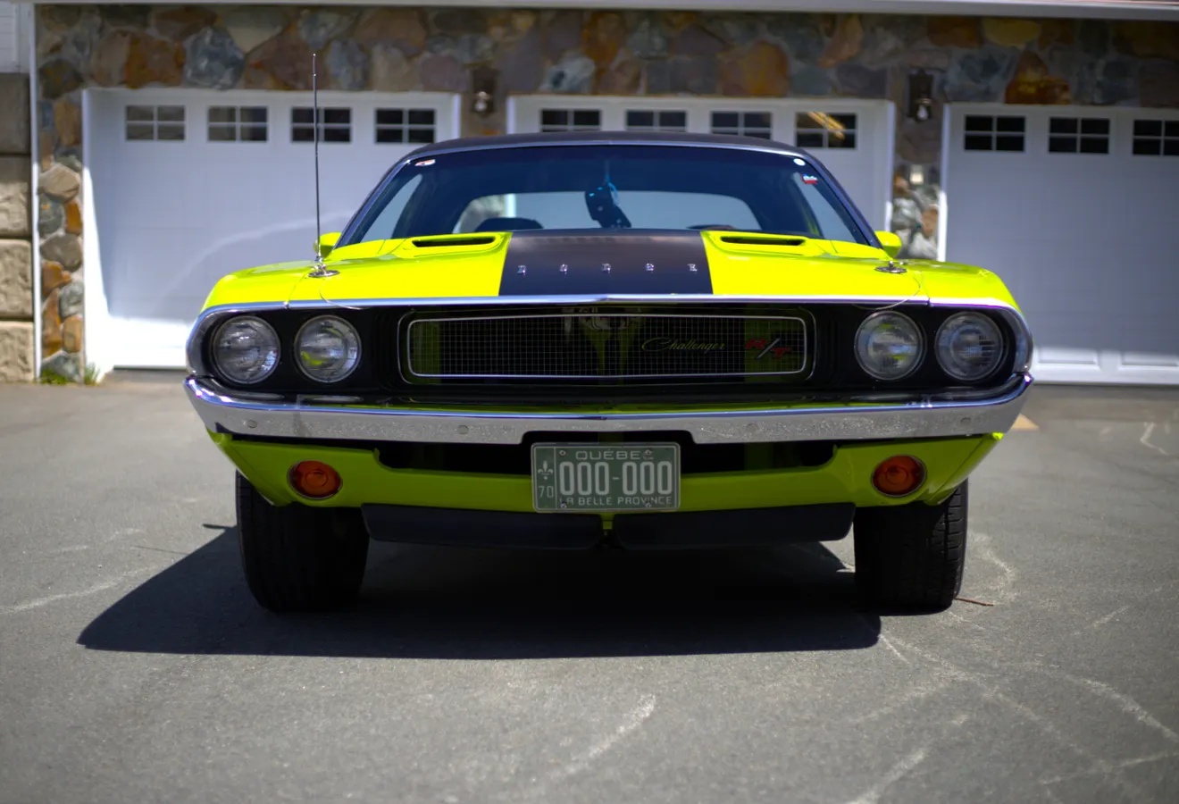 Dodge-Challenger-1970-Sublime-Green-Black
