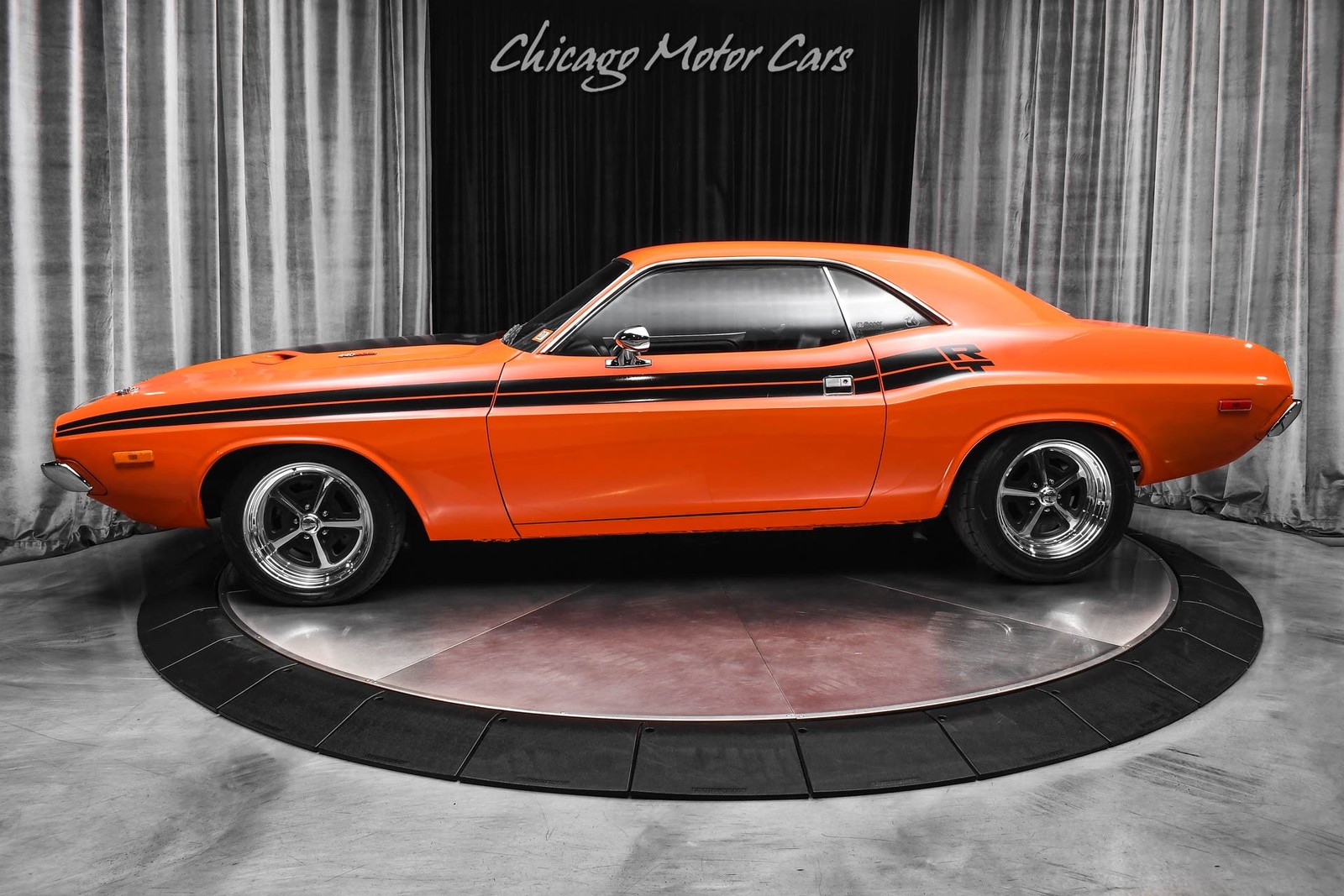 Dodge-Challenger-1973-Coupe-Black