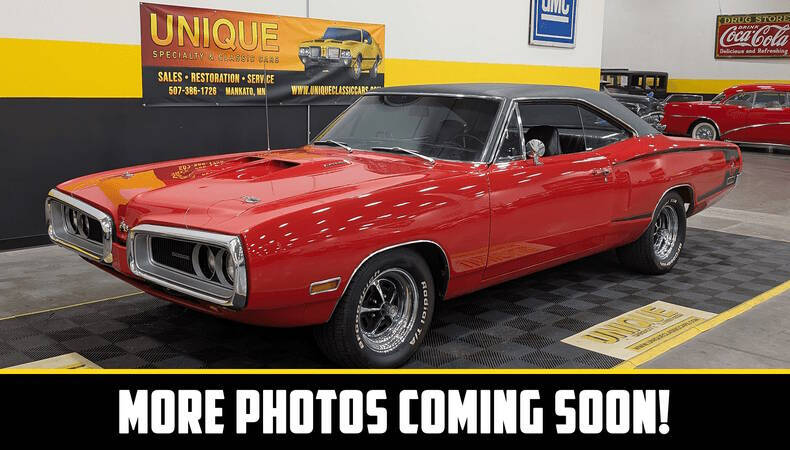 Dodge-Coronet-1970-Red