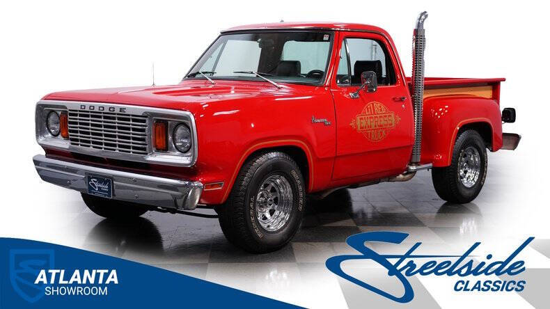 Dodge-D150-pickup-1978-Red-Black