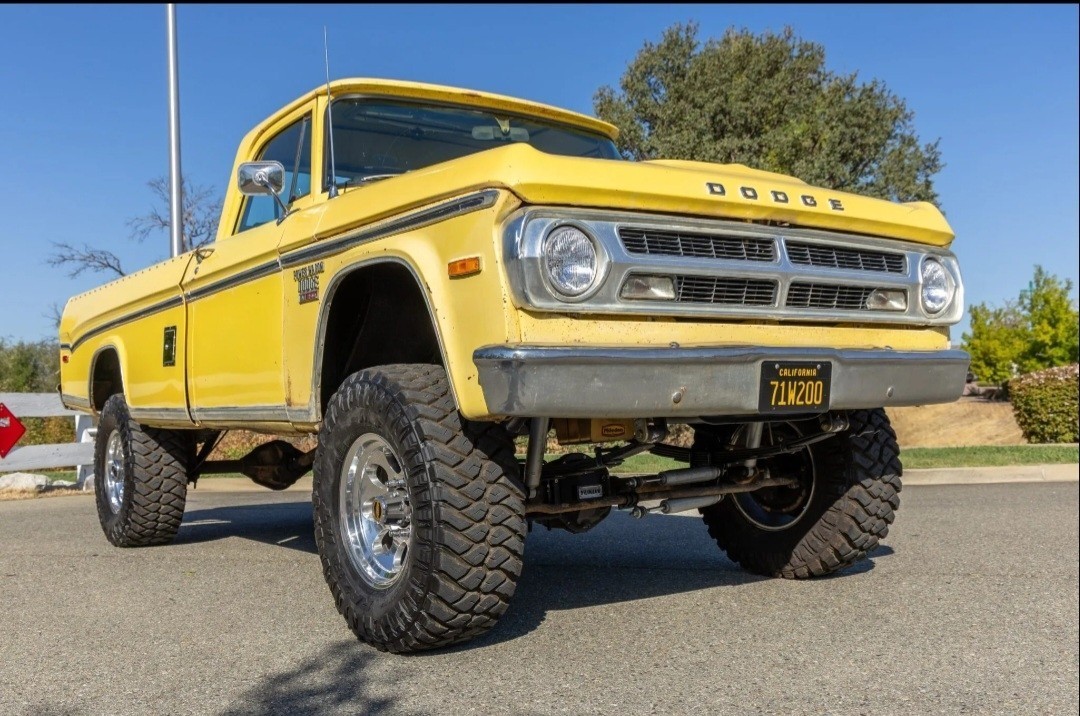 Dodge D/W Series 1971