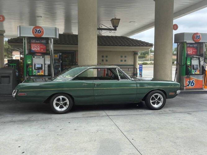 Dodge-Dart-1971-Green