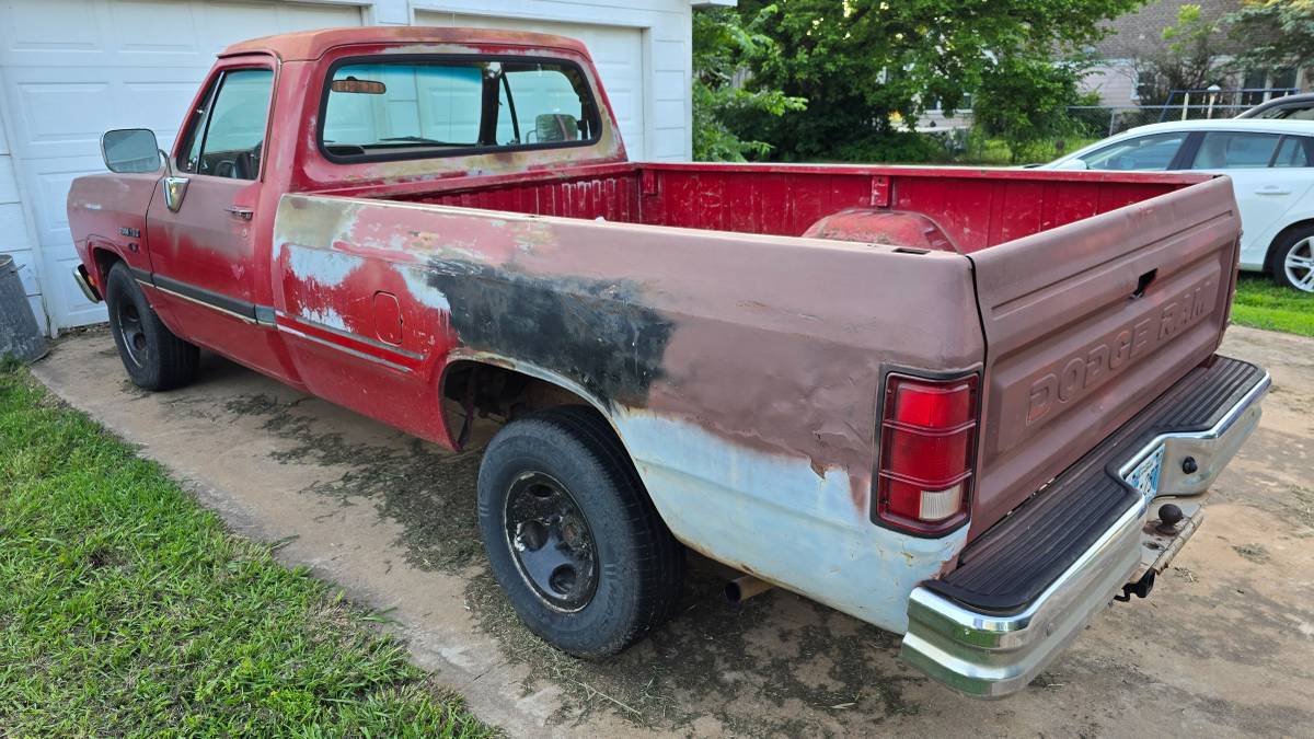 Dodge-Ram-150-1993