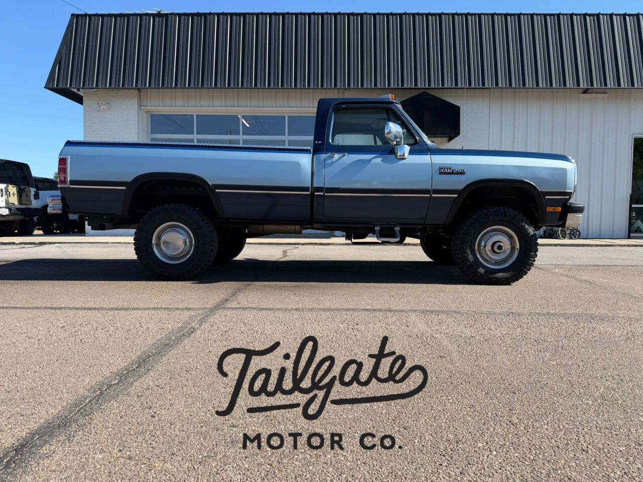 Dodge-Ram-250-1993-Blue
