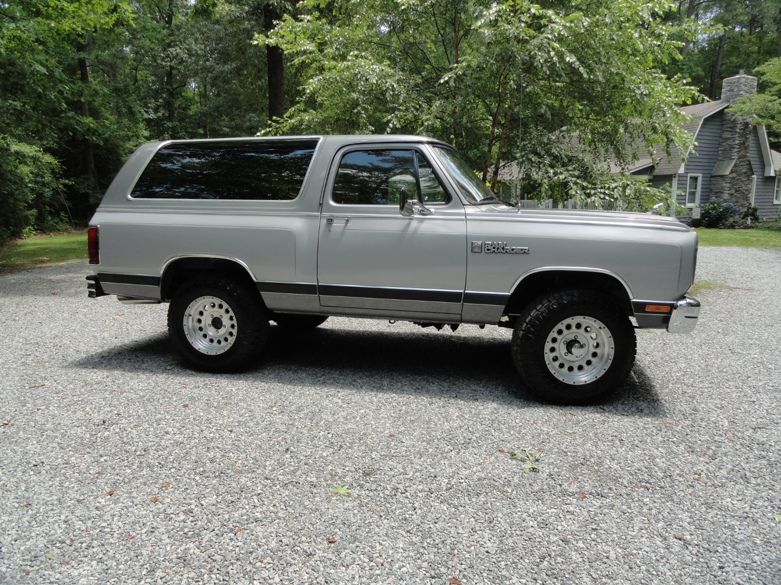 Dodge Ramcharger 1985