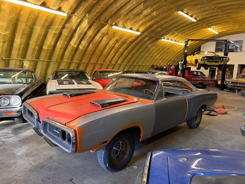 Dodge-Super-bee-1970-Cream-Tan