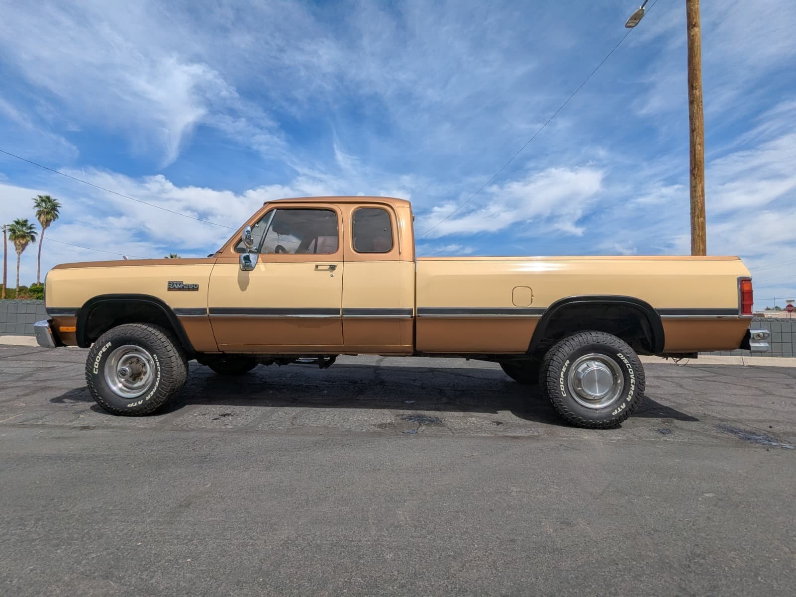 Dodge W250 1992