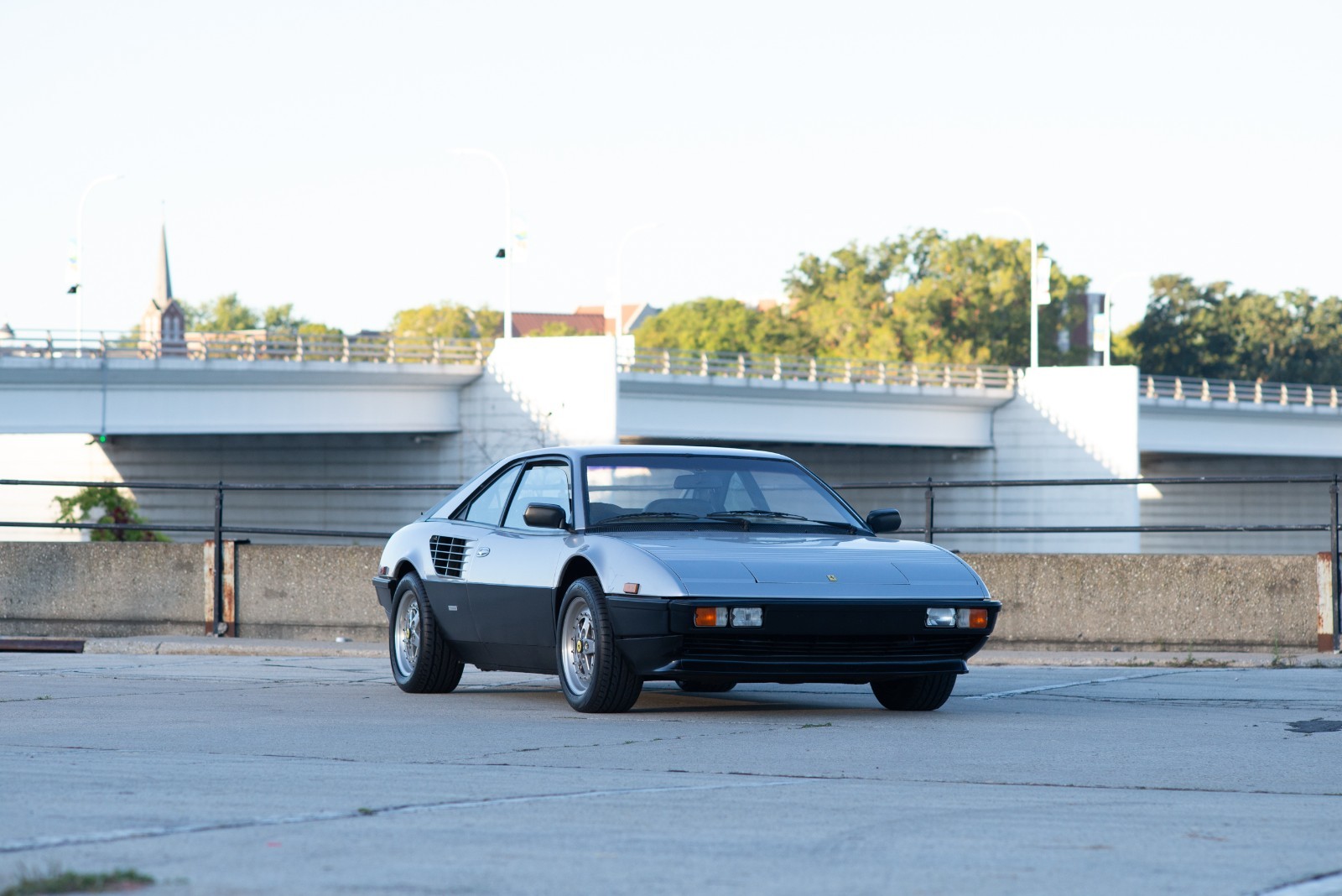 Ferrari Mondial 1983