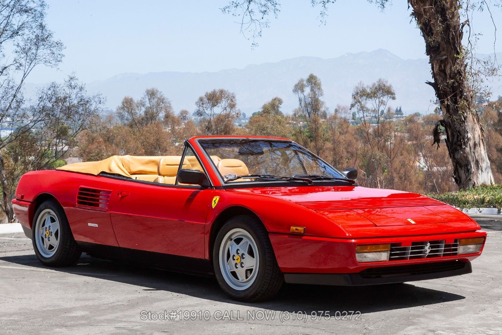 Ferrari Mondial 1989