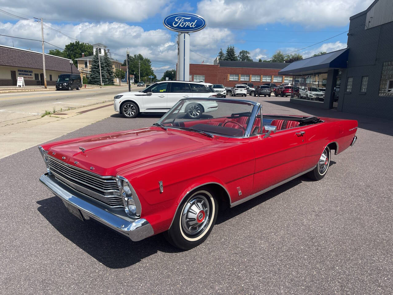 Ford-1966-galaxie-500-convertible-1966-Rangoon-Red-Red