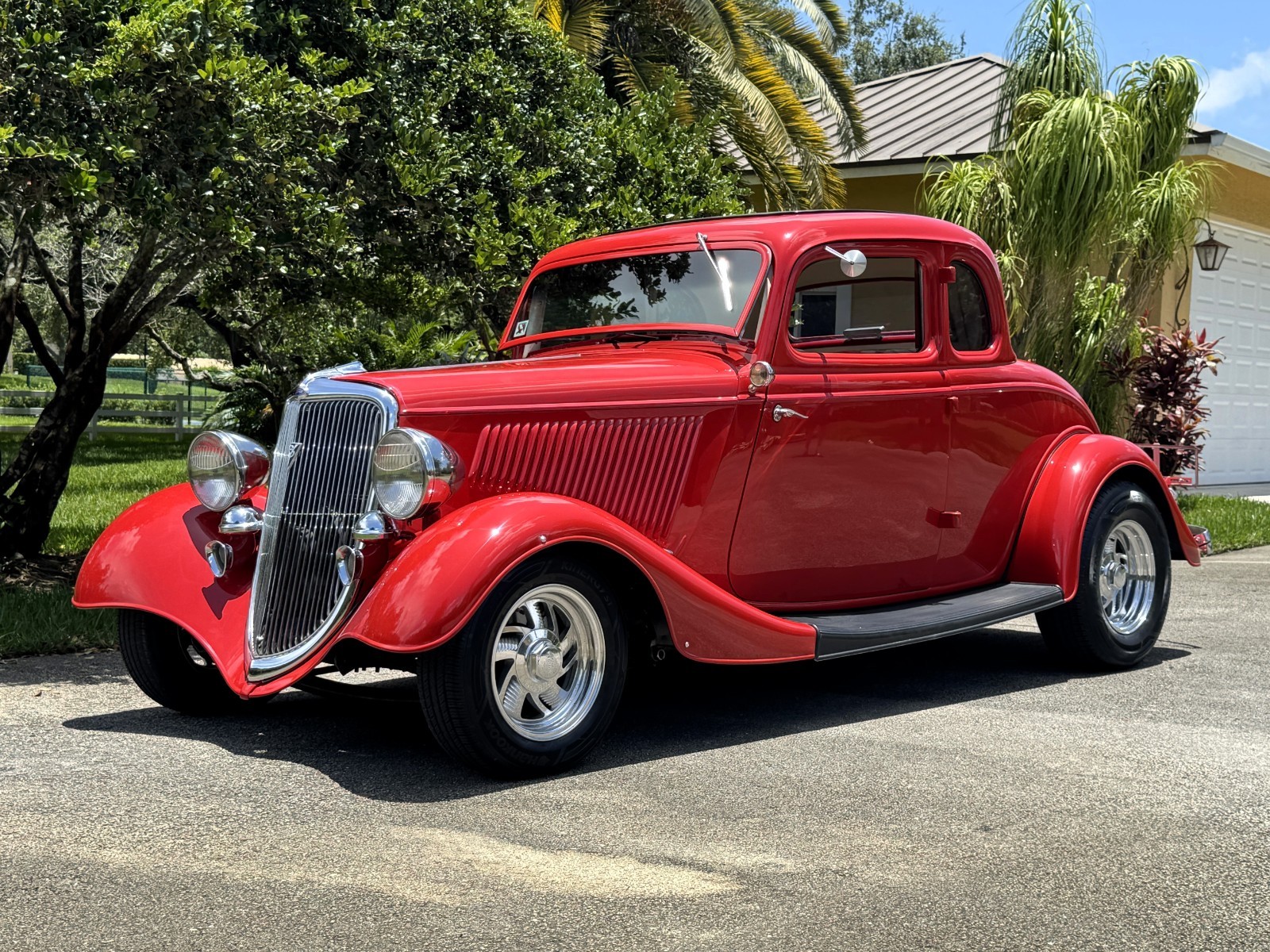 Ford-5-Window-Coupe-1934-Coupe