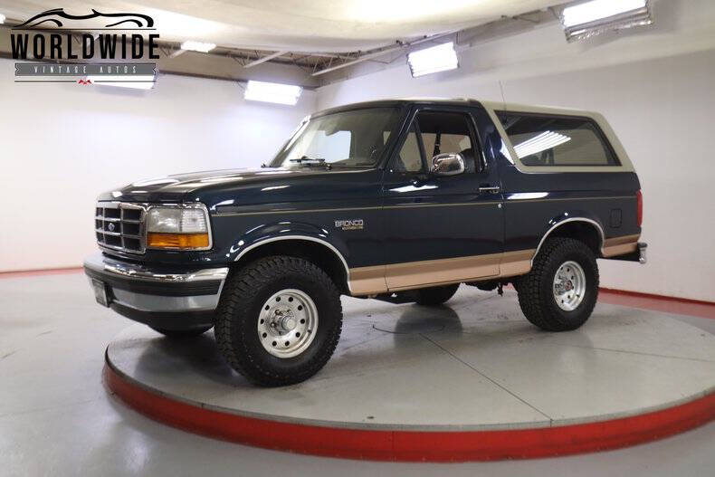 Ford-Bronco-1994-Green-Tan