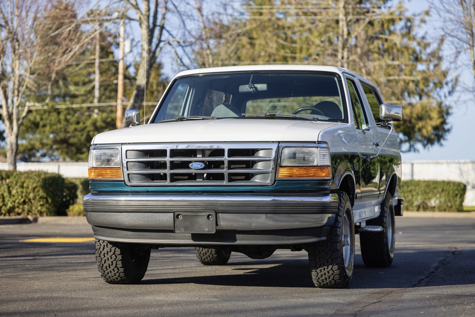 Ford-Bronco-1994-SUV