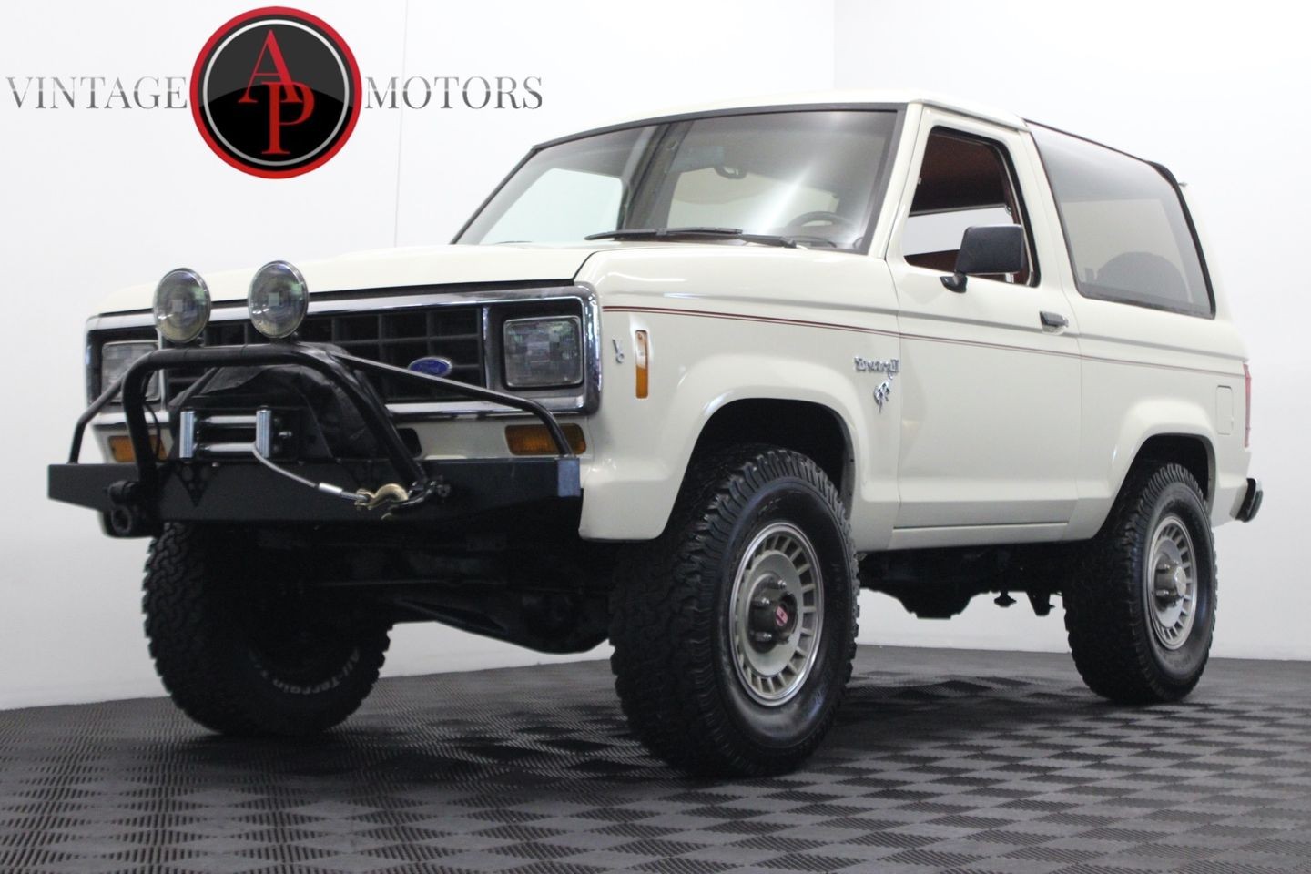 Ford-Bronco-II-1986-SUV-Red